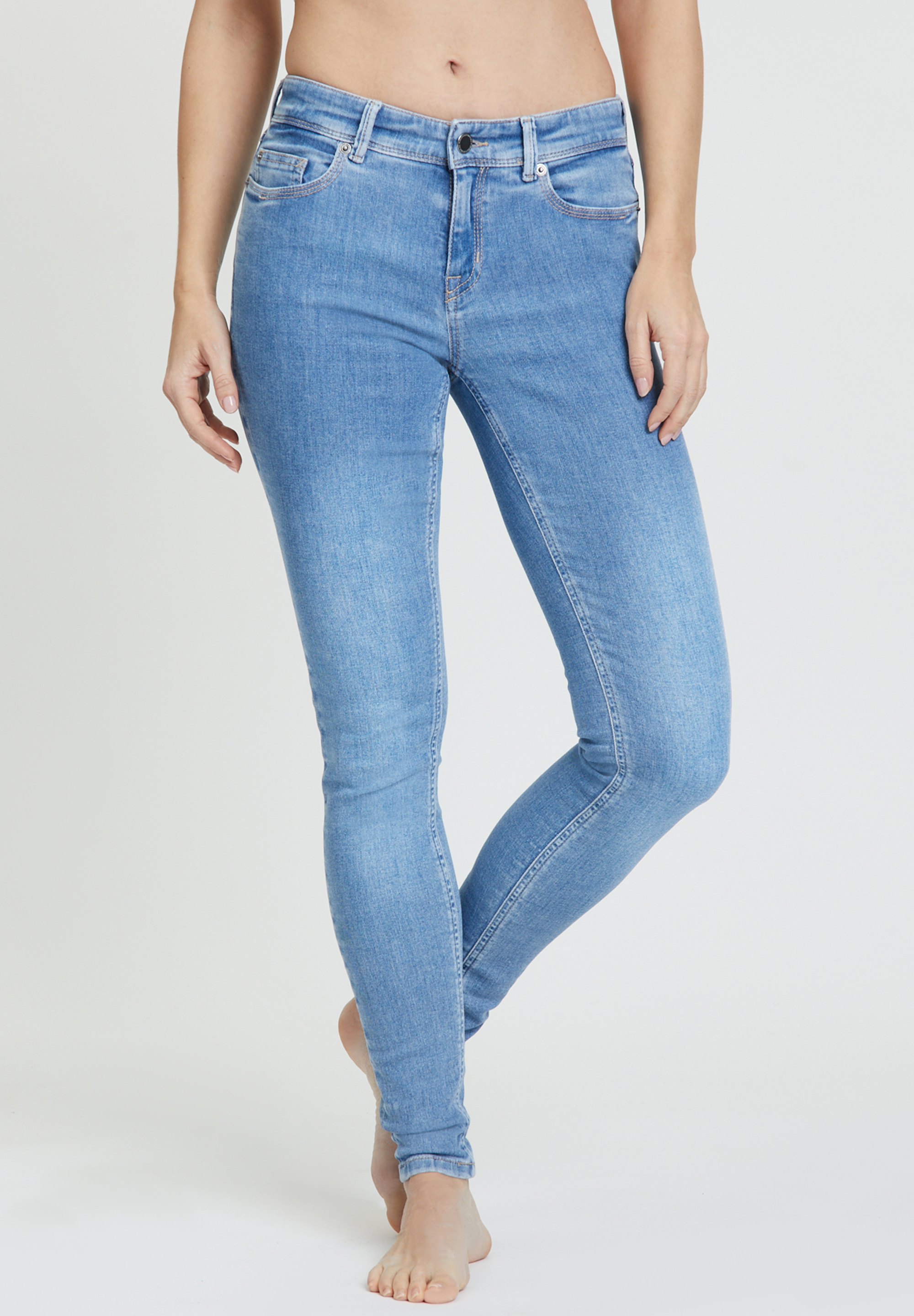 FIT: Nice 100 SKINNY FIT - MID WAIST