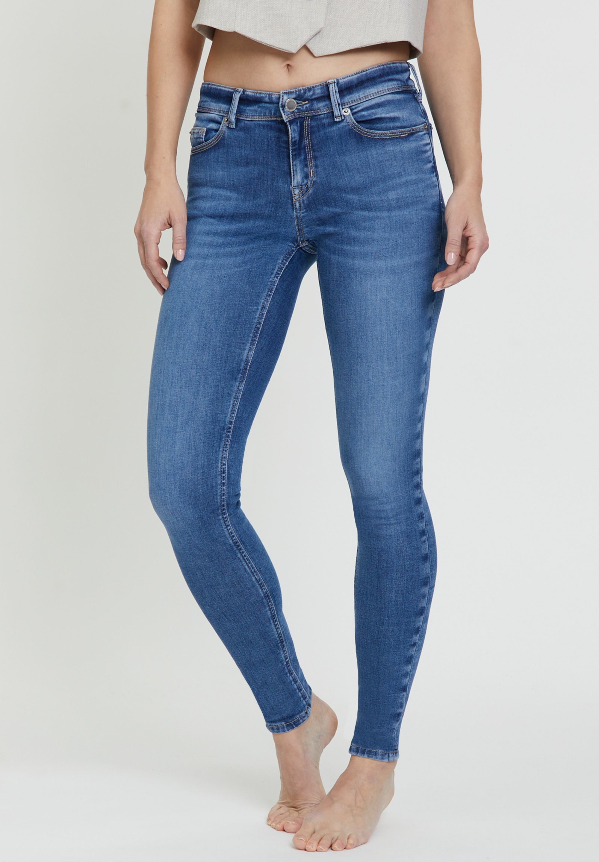 FIT: Nice 100 SKINNY FIT - MID WAIST
